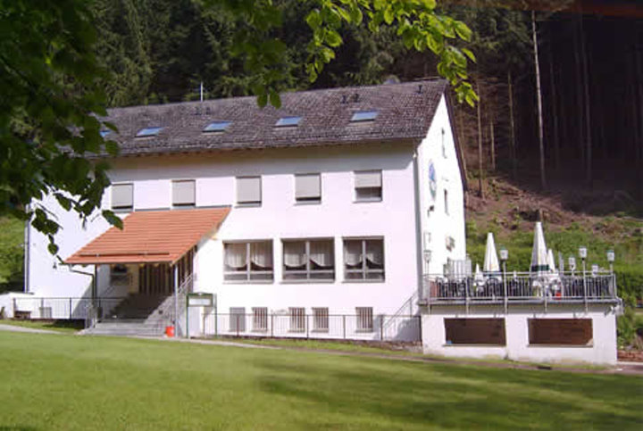 Den Abschluss unserer Helferfahrt machten wir im Naturfreundehaus Niedersimten.