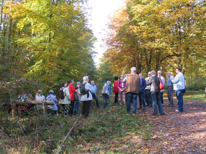 Unterwegs konnte Hans immer wieder Interessantes berichten.