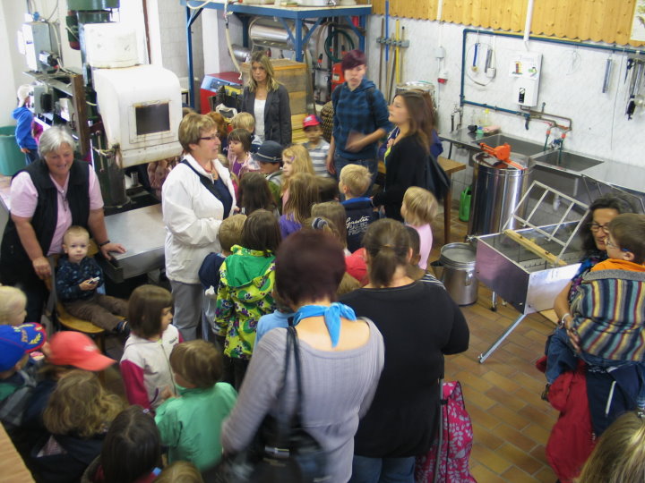 Das Kelterhaus war bis auf den letzten Platz �besetzt�.