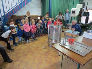 Sehr anschaulich wurde die verschiedenen Werkzeuge erkl�rt.