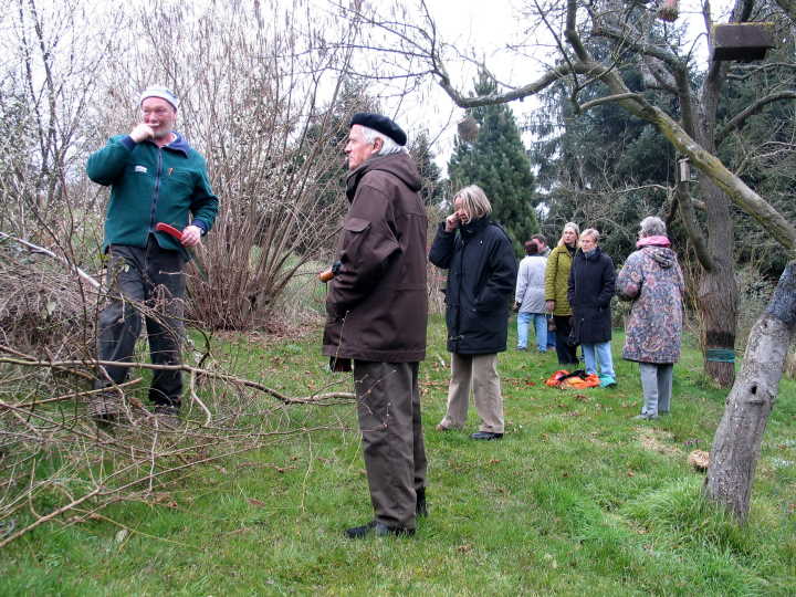 Hans Vogeley geht auf Einzelprobleme ein.