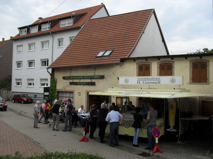 Auch am Rundstand war Platz f�r einen Plausch