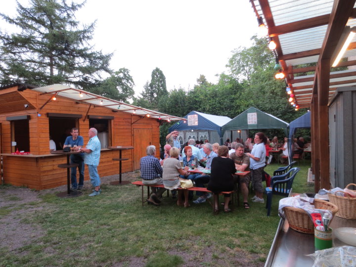 Gegen Abend reges Treiben