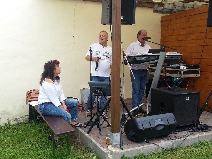 Manfred M�rsdorf dieses Mal mit Verst�rkung