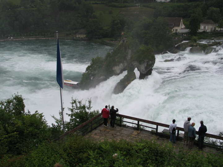 Der Rheinfall bei Schaffhausen