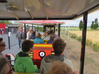 Dann ging es mit dem Shuttle zum Park am Wallgraben.