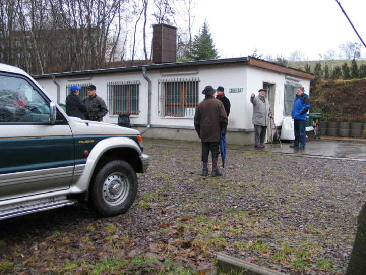 Baumschnittunterweisung bei Karl Bossert auf dem Winterberg.