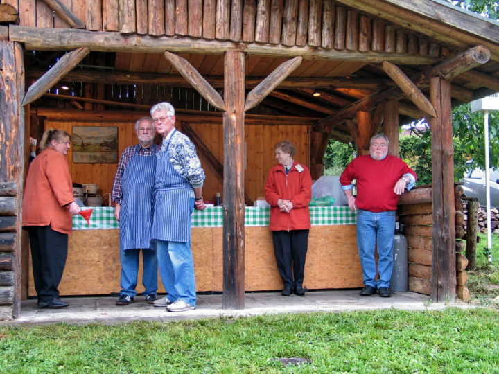 Warten auf Kundschaft.