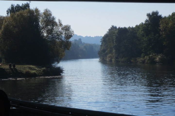 Blick Saaraufw�rts und Saaraltarm.