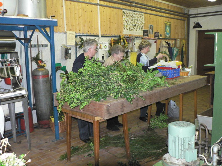 Gr&uuml;nmaterial war reichlich vorhanden