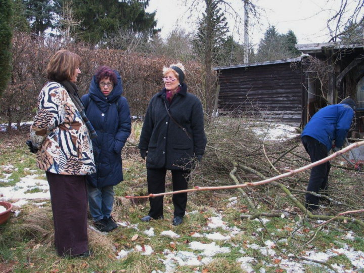 In einem Garten von einer „Neumitgliedsfamilie“ ging es kr�ftig zur Sache.