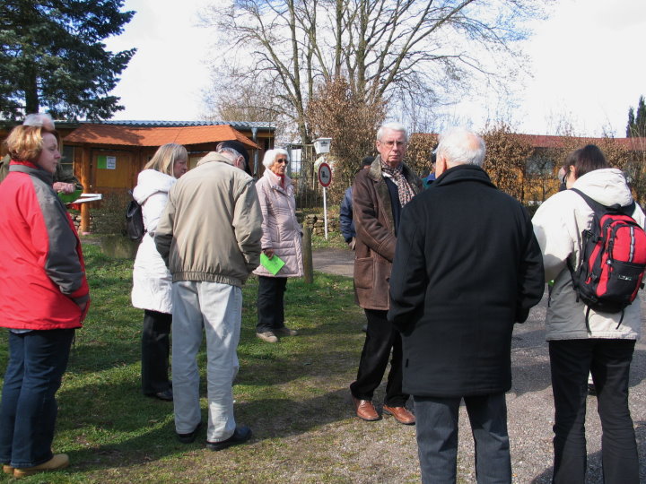 Nach einer kurzen Begr��ung durch den Vereinsvorsitzenden Norbert Schmidt ...
