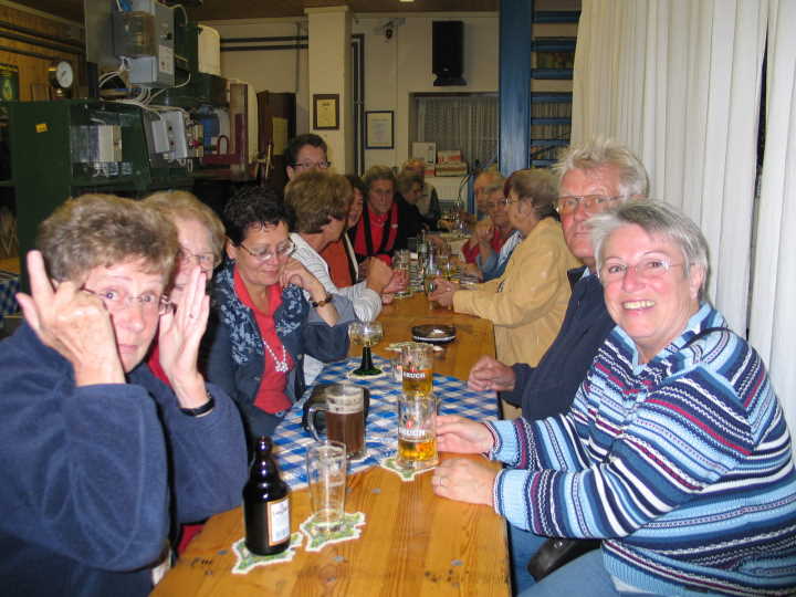 Im Kelterhaus war immer gute Stimmung.