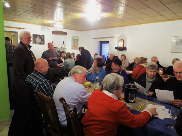 Weinprobe beim Weingut und G�stehaus Hans Hermann Buscher.